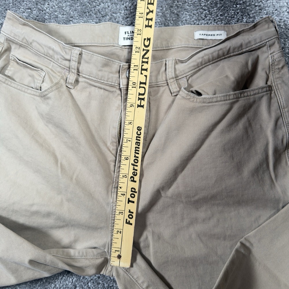 Flint and Tinder Pants Mens 34x33 Tan Tapered Fit Stretch Casual Outdoor *READ* - Picture 11 of 13